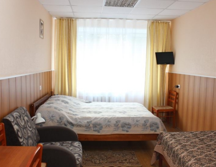 Семейный Малый 2-местный 1-комнатный 4 корпус - Санаторий «Хилово»