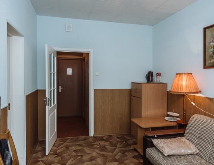 Стандарт 2-местный 2 комнатный 1 корпус (№400) - Санаторий «Хилово»