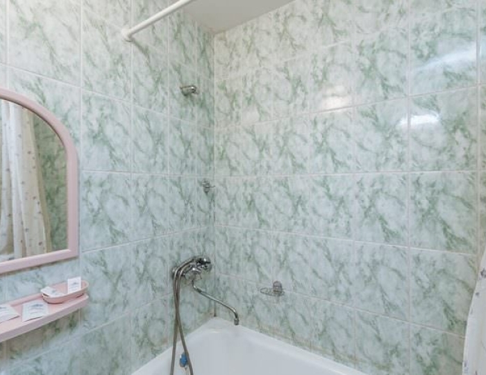 Стандарт 2-местный 2 комнатный 2 корпус (№300) - Санаторий «Хилово»