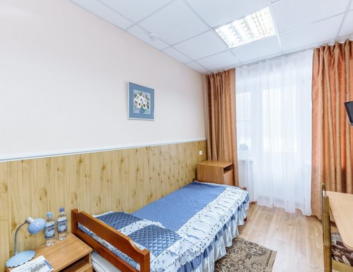 Стандарт 2-местный 2-х комнатный 4 корпус - Санаторий «Хилово»